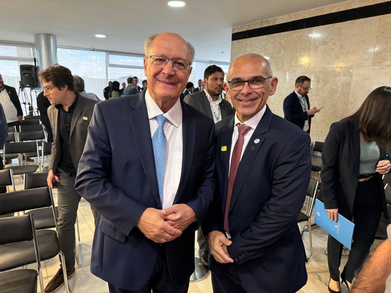 Ipem-AM participa de anúncio nacional de isenção da taxa de verificação de taxímetros