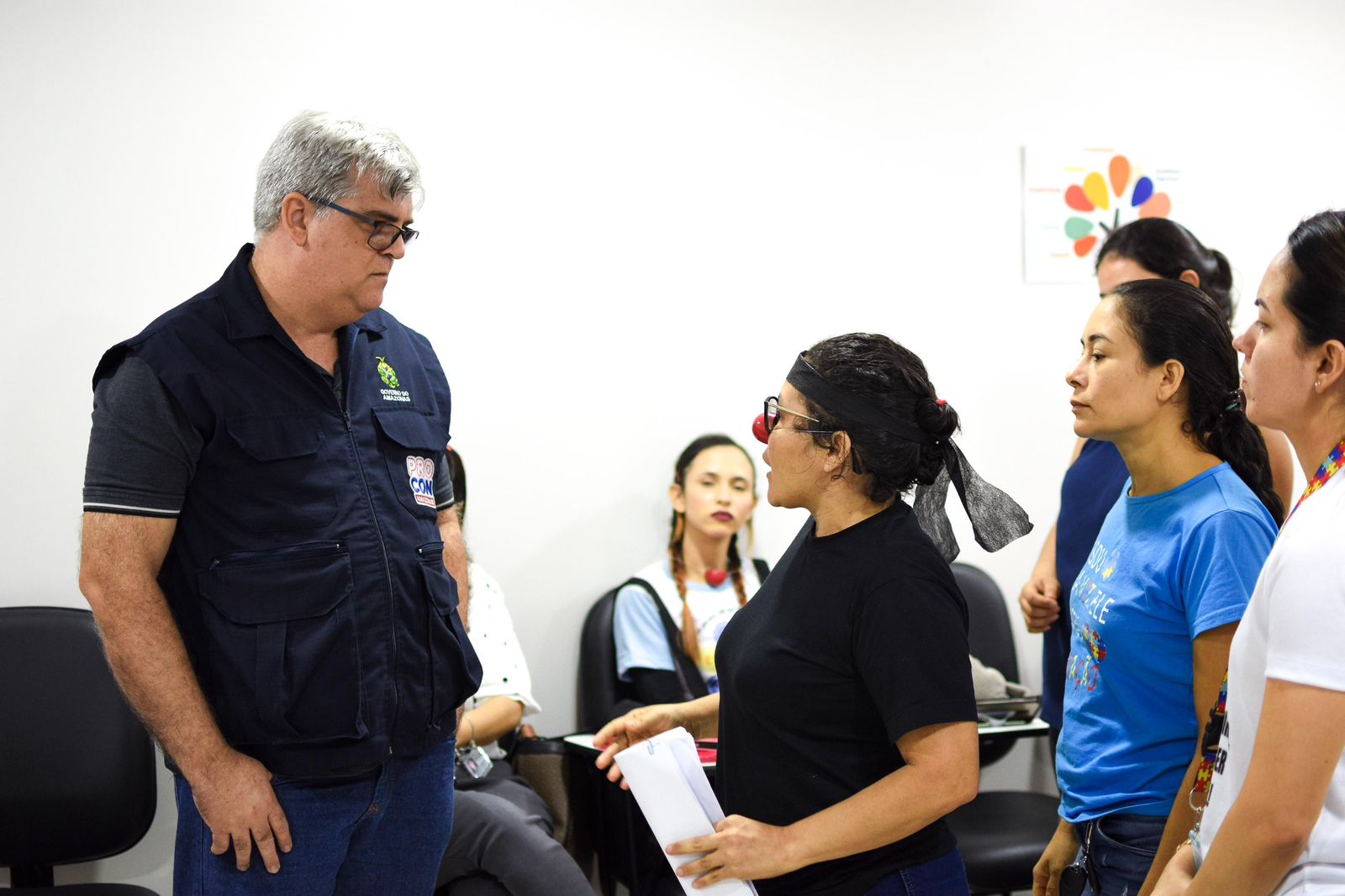 Procon-AM autua hospital por demora no atendimento a crianças com TEA