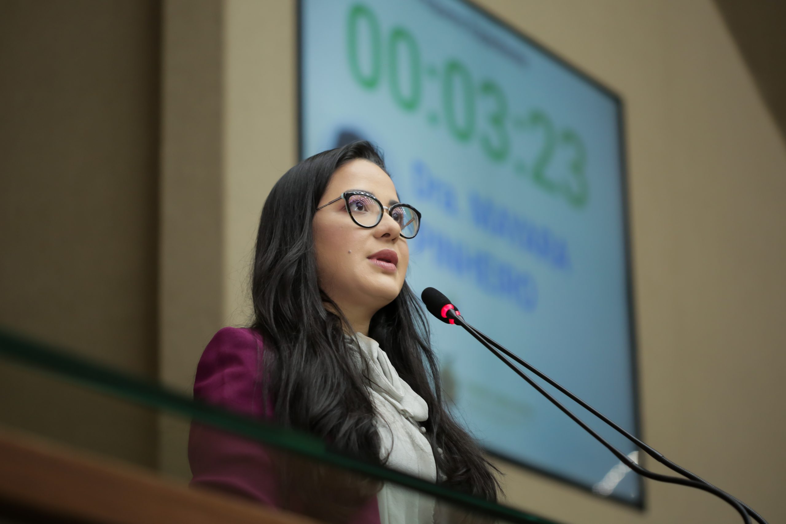 Dra  Mayara cria PL para garantir vagas a estudantes amazonenses na UEA