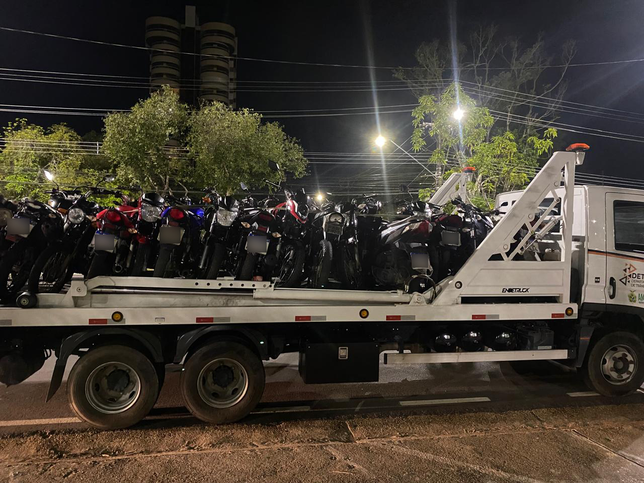 Operação de combate ao ‘rolezinho’ remove 55 motocicletas em Manaus