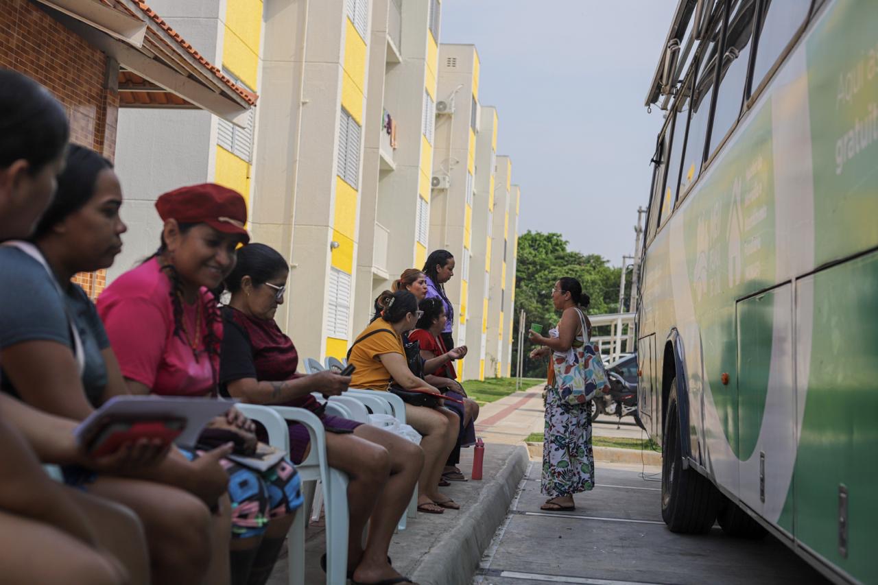 Defensoria atende demandas de água e energia de moradores do residencial Morar Melhor