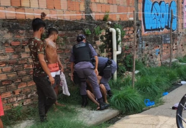 Tio é preso por esfaquear sobrinho de 1 ano no AM