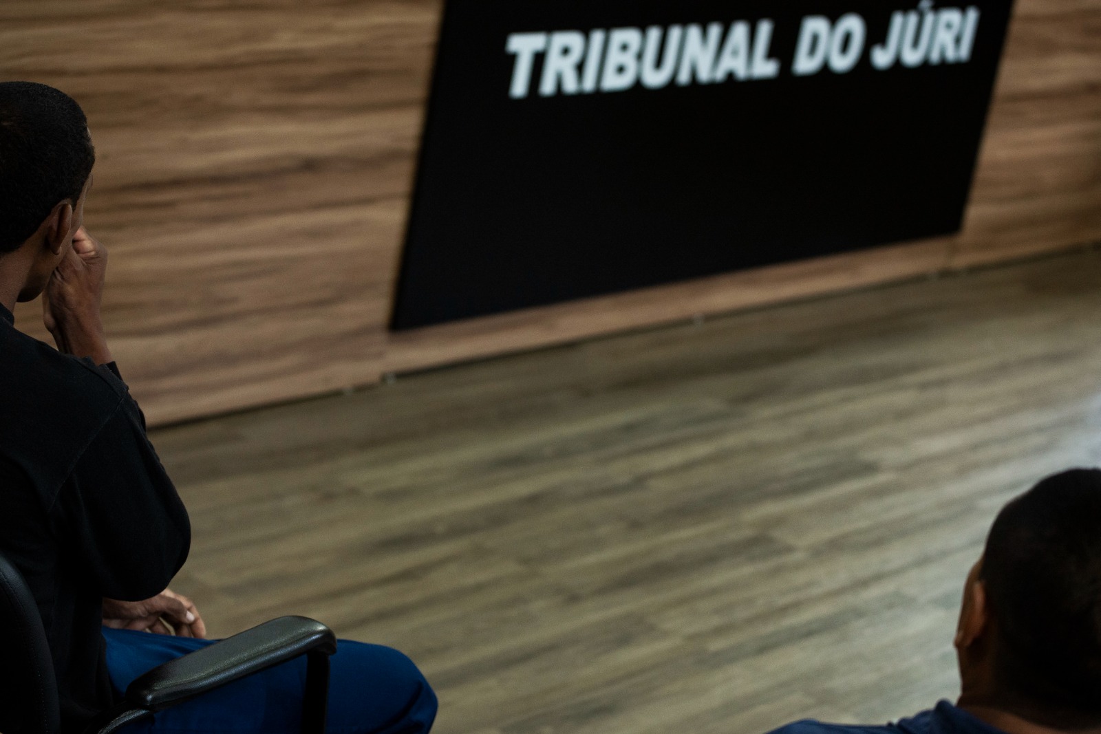 Começa o julgamento dos acusados da morte da jovem Débora Alves