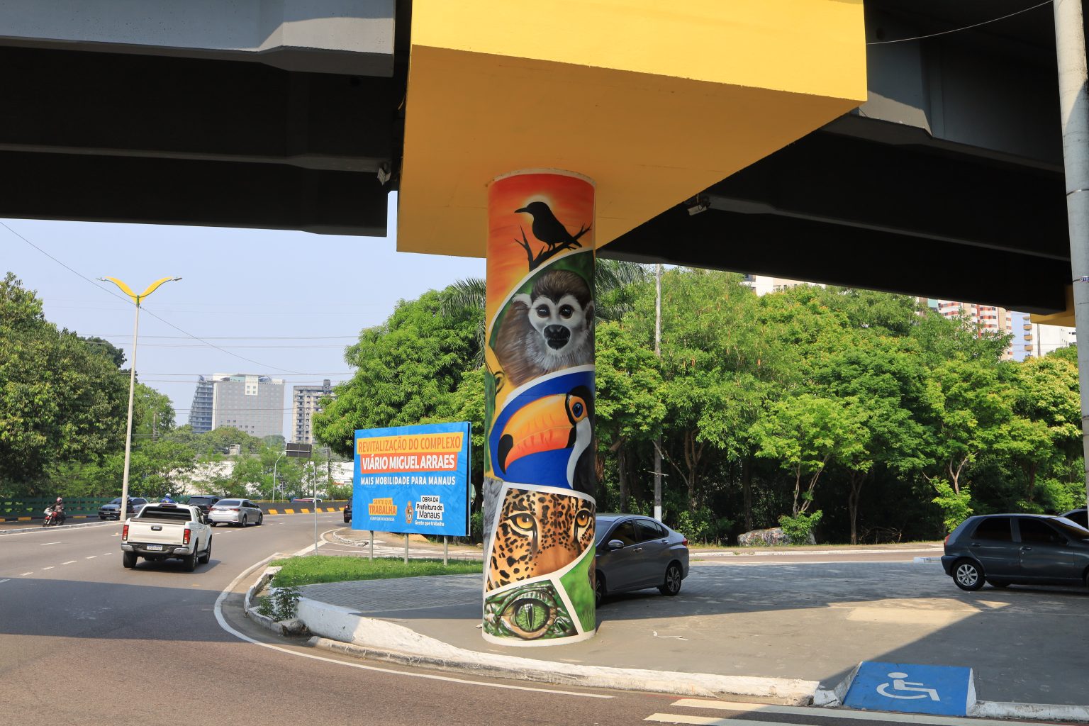 Viaduto Miguel Arraes recebe serviços de modernização