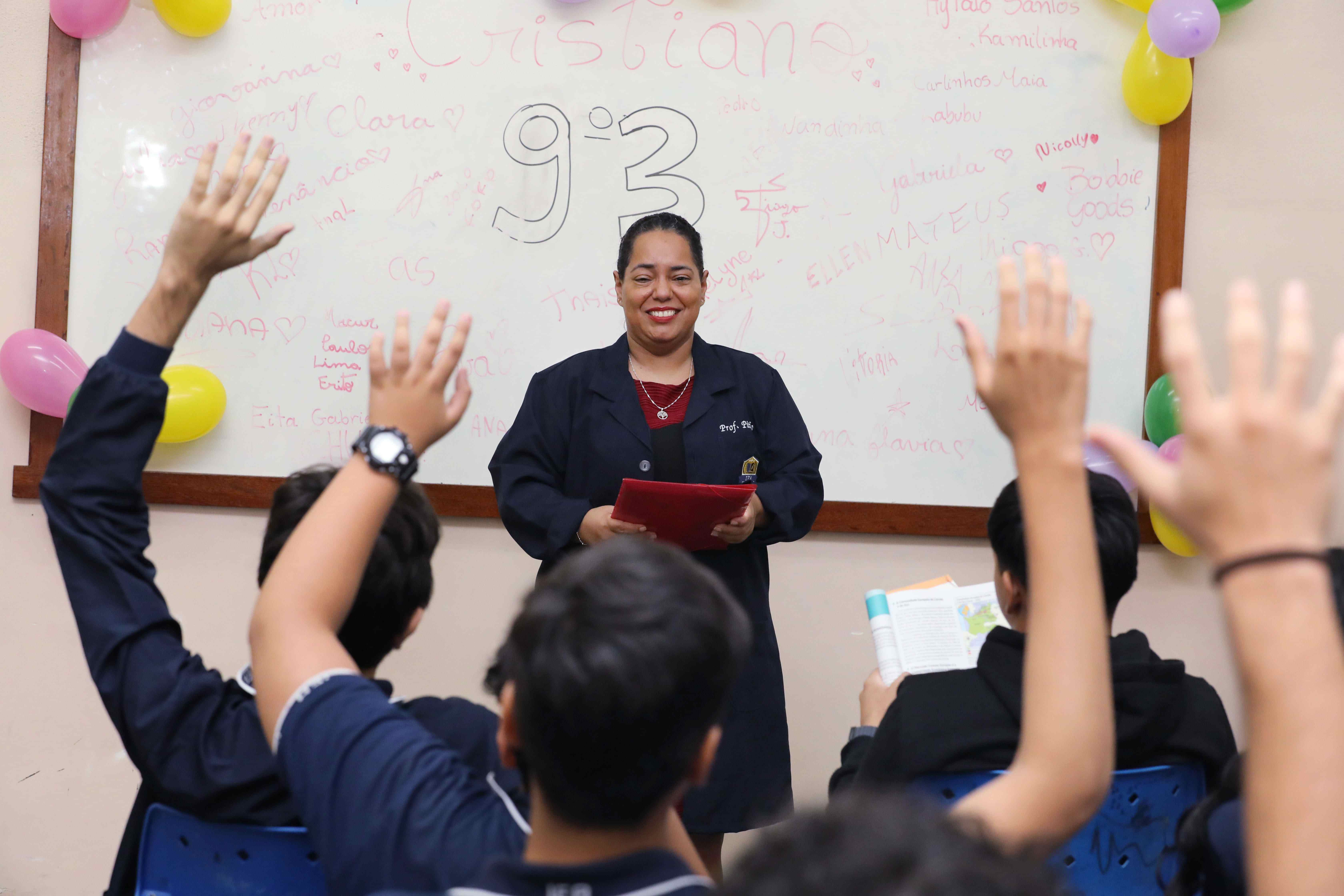 Seduc abre seleção suplementar para o programa Bolsa Mais Professores