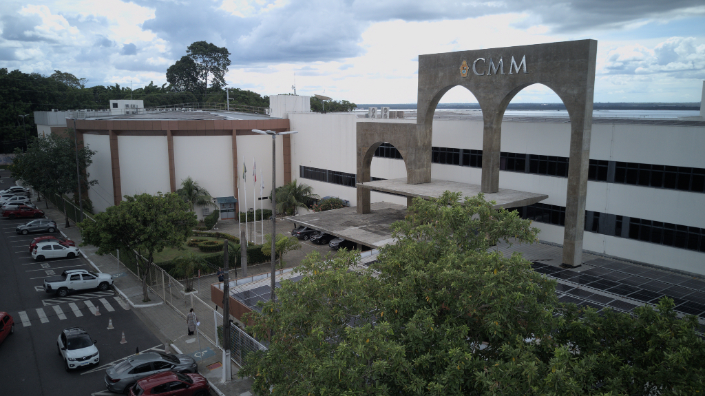 Concurso da Câmara de Manaus terá no mínimo 50 vagas, anuncia presidente da CMM