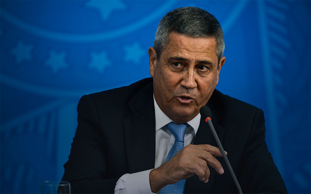 Moraes mantém prisão de Braga Netto