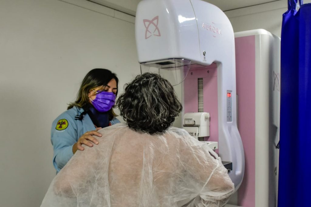 Carreta da Saúde inicia atendimentos na zona leste nesta segunda-feira, em Manaus