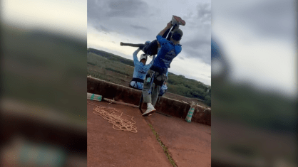 Mulher morre após ser lançada sem corda de 'rope jump' no interior de São Paulo