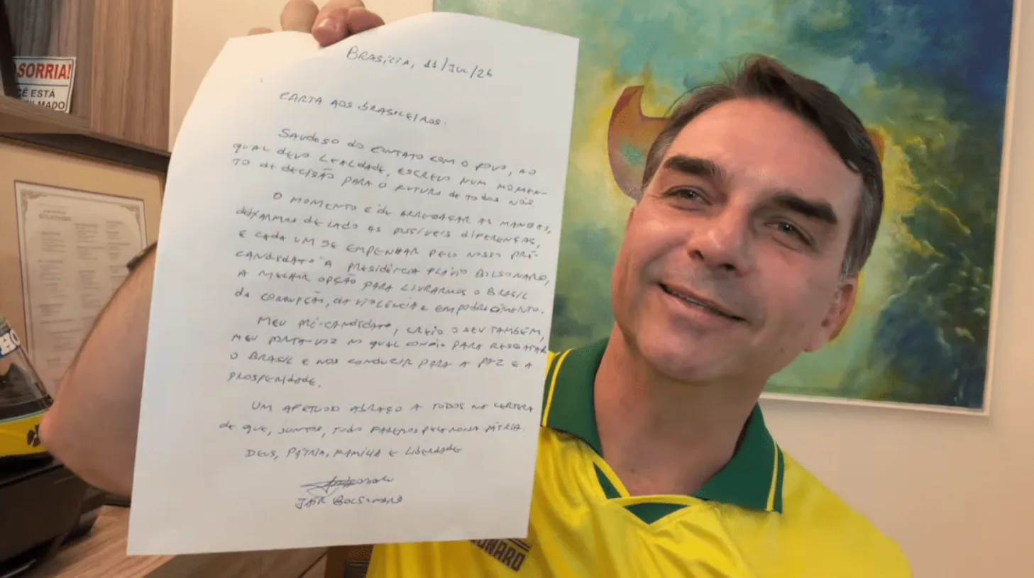 Em crise familiar, Bolsonaro diz que Flávio é seu 'porta-voz'