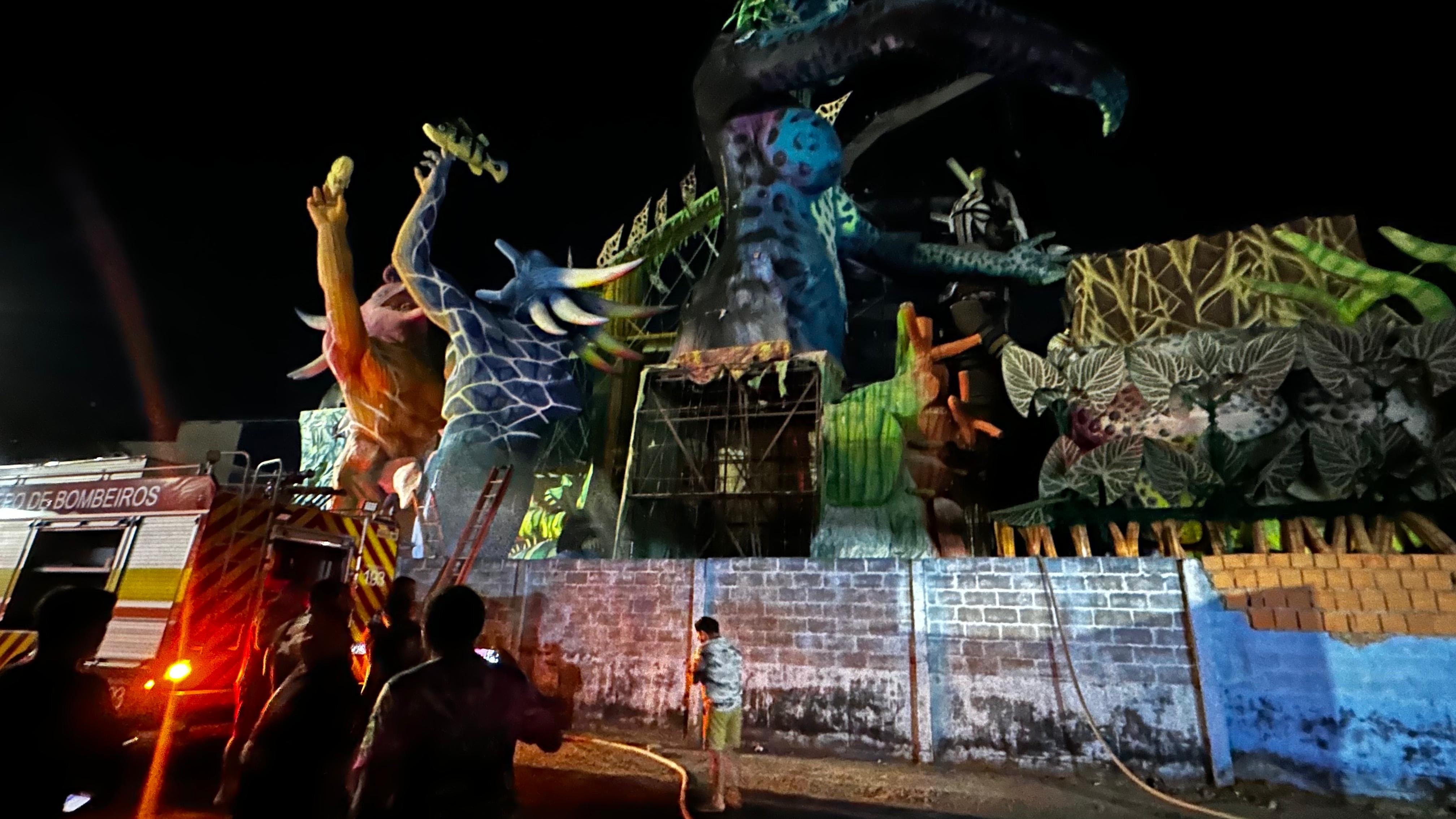 Vídeo: Princípio de incêndio no Galpão do Boi Caprichoso é rapidamente controlado