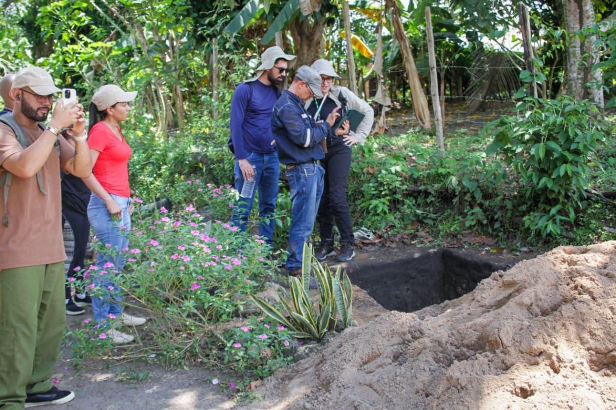 Prefeitura de Parintins acompanha escavação arqueológica na Serra da Valéria