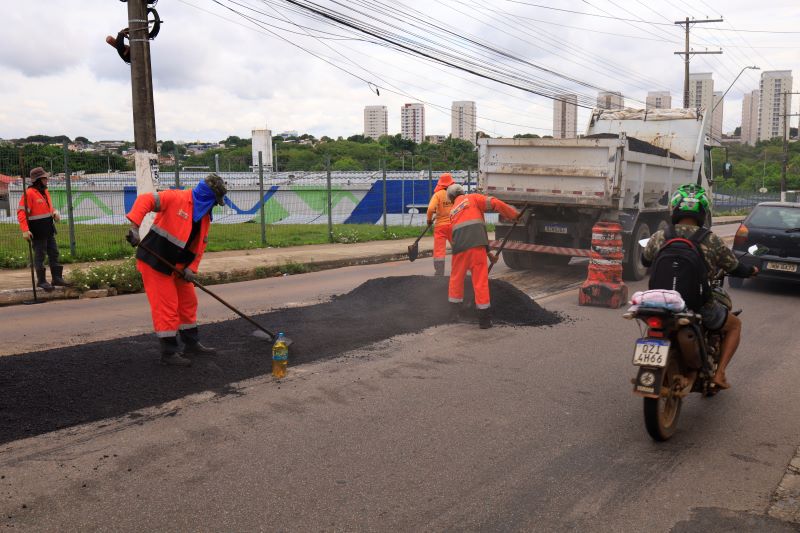 Prefeitura de Manaus finaliza obras de intervenção viária da avenida Pedro Teixeira