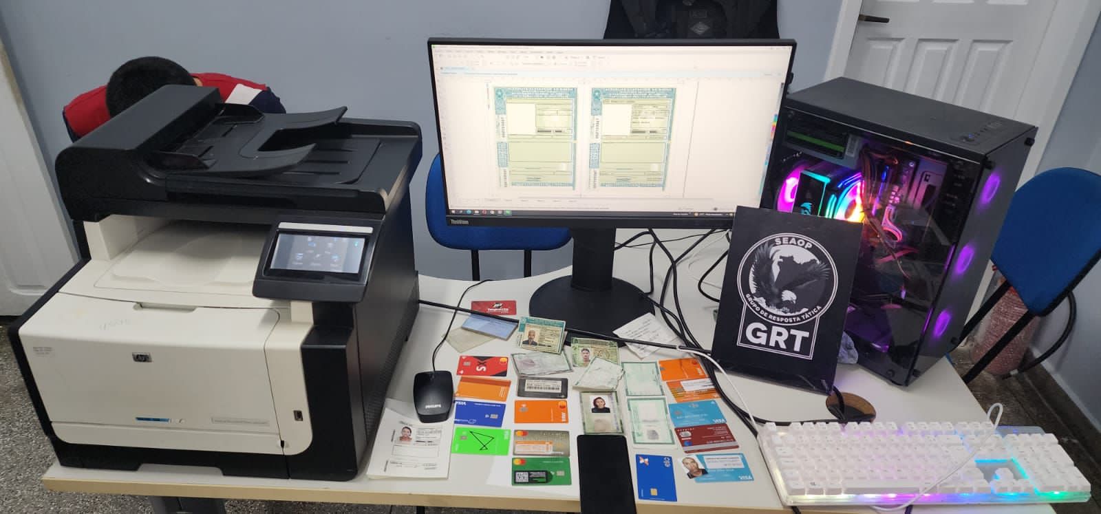 Preso suspeito de falsificar documentos para criminosos em Manaus