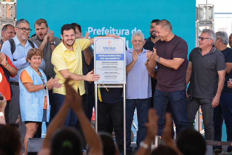 Feira do 40 é entregue reformada após mais de 20 anos, no bairro Raiz
