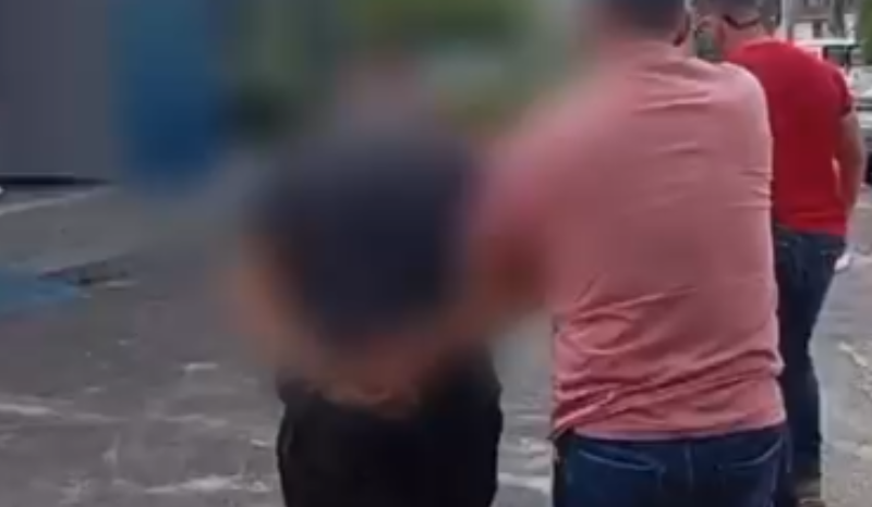 Ex-lutador é preso por manter companheira grávida em cárcere em Manaus