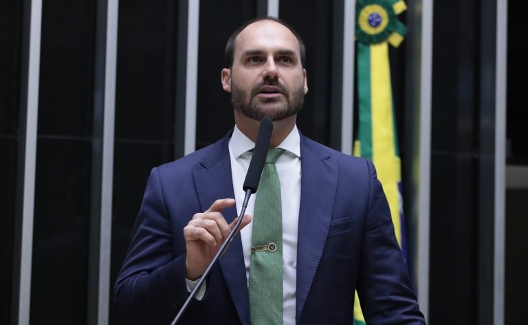 STF abre inquérito contra Eduardo Bolsonaro por atuação nos EUA