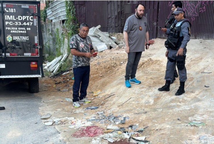 Imagens fortes: Suspeito de estuprar criança autista é executado no bairro Cidade de Deus