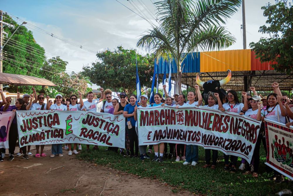 Caprichoso marca presença na 1ª Marcha das Mulheres Negras em Parintins