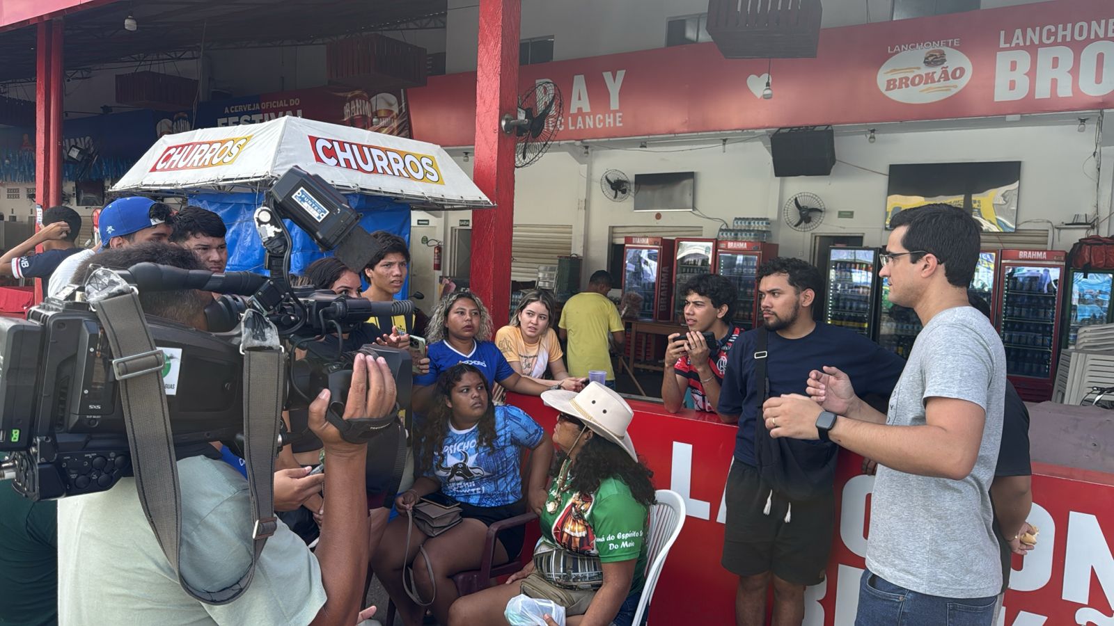 MPAM fiscaliza formação irregular de filas nas galeras do Festival de Parintins