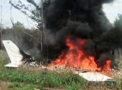 Vídeo: avião de pequeno porte é interceptado pela Força Áerea, em Labrea
