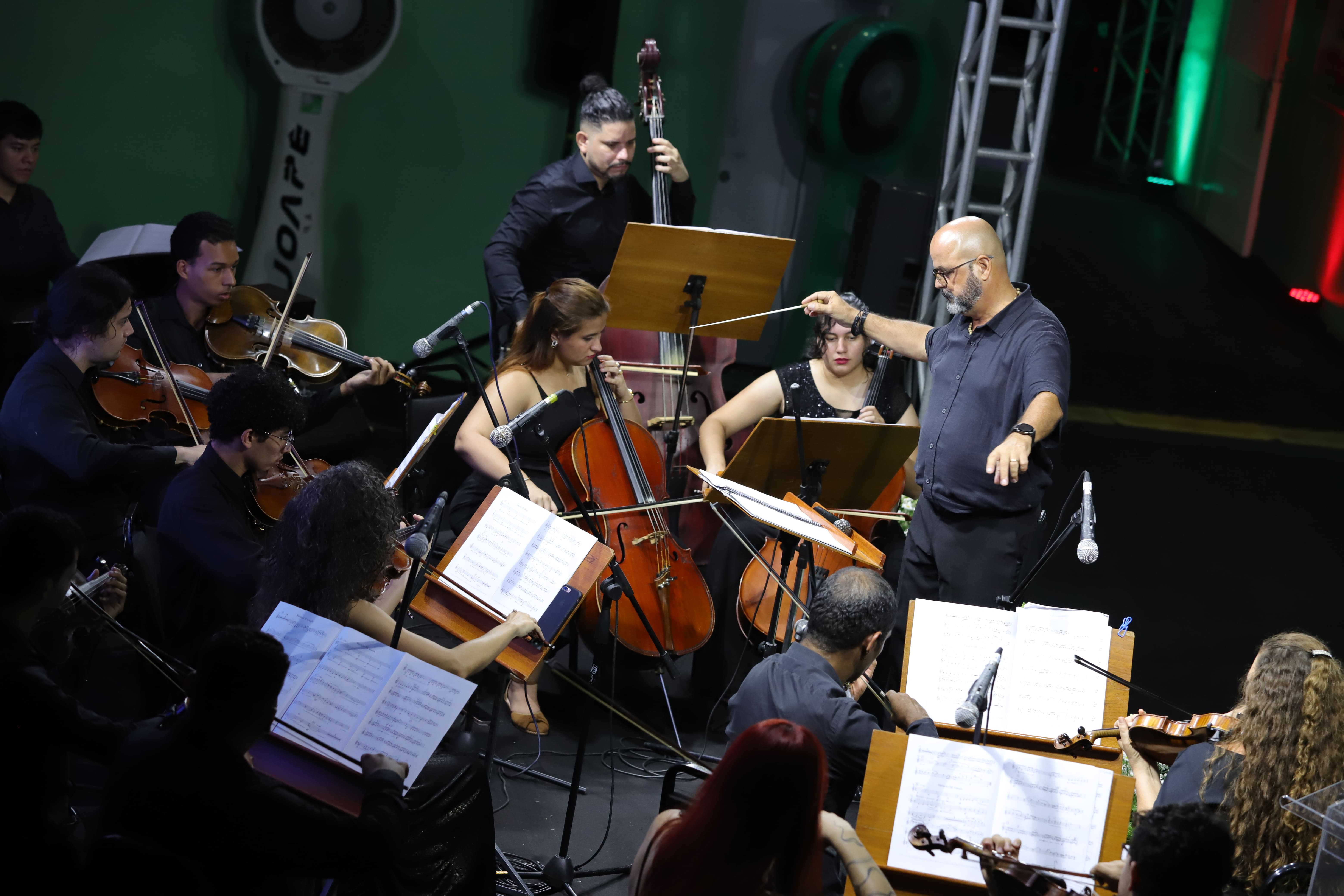 Orquestra de Câmara de Manaus apresenta ritmos brasileiros em concerto gratuito