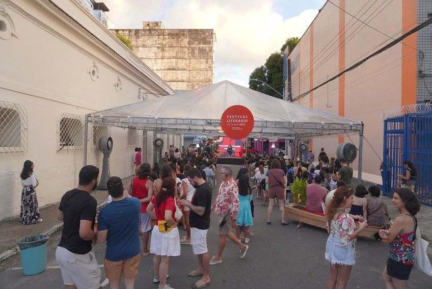 Casarão de Ideias promove Festival Literário do Centro com a presença de Itamar Vieira Júnior