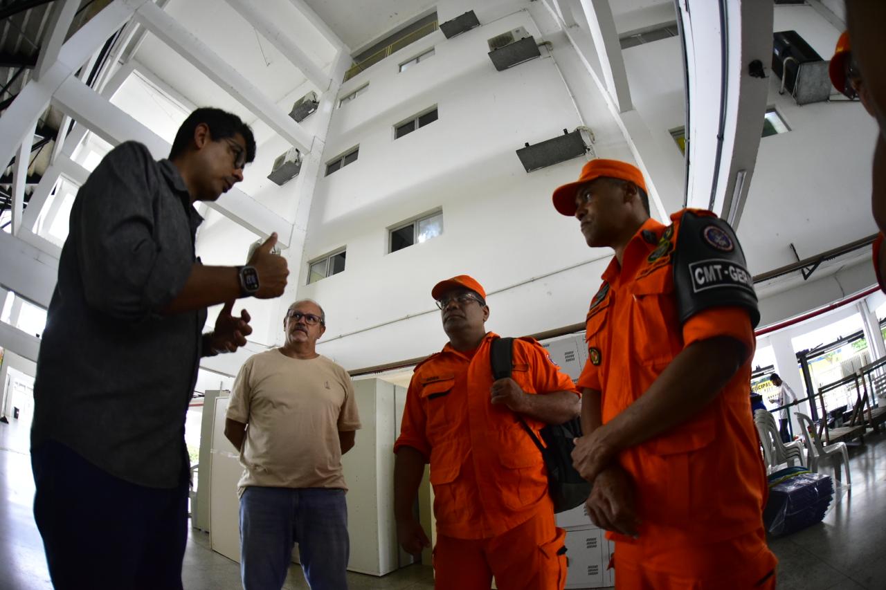 Corpo de Bombeiros realiza primeira vistoria na estrutura do Bumbódromo