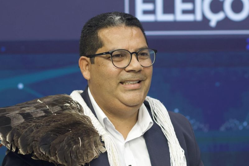 Isael Munduruku inicia campanha ao Governo do AM na Av. Eduardo Ribeiro