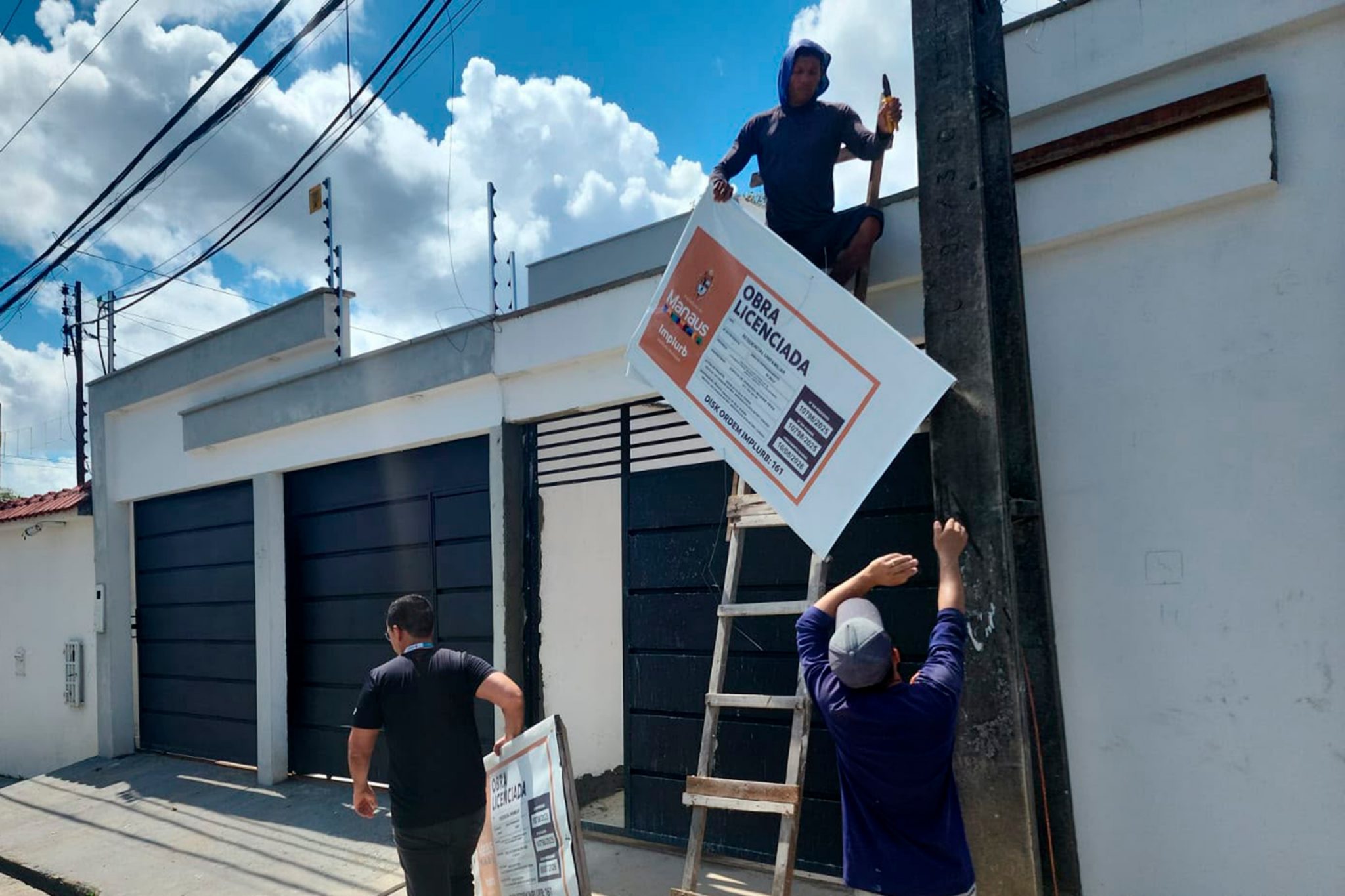 Responsável por obra irregular é detido após descumprir embargo em Manaus