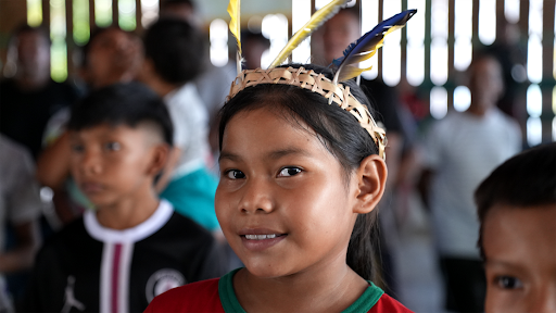 Internet de alta velocidade chega a escolas indígenas na Amazônia