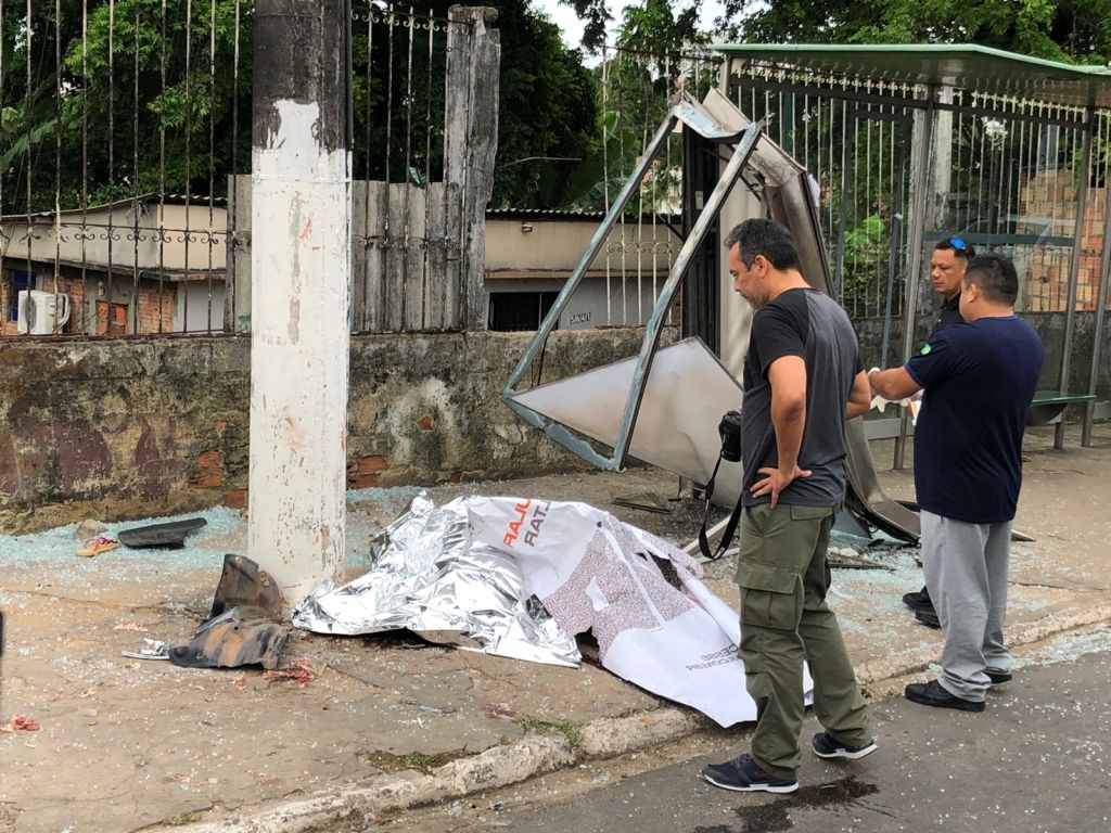 Motorista que atropelou mulher em ponto de ônibus é condenado a 3 anos de prisão