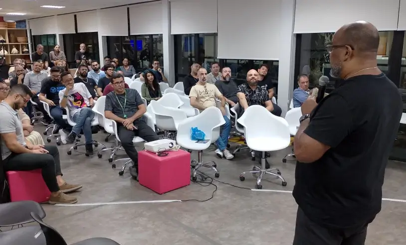 Evento reúne especialistas para discutir inovação, startups e novos negócios no AM