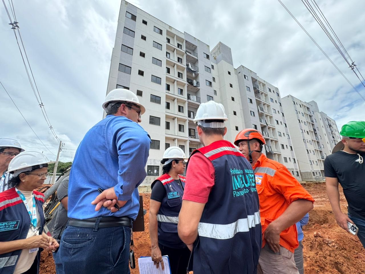 Implurb embarga obra no Parque Mosaico após acidente com vítima fatal em Manaus