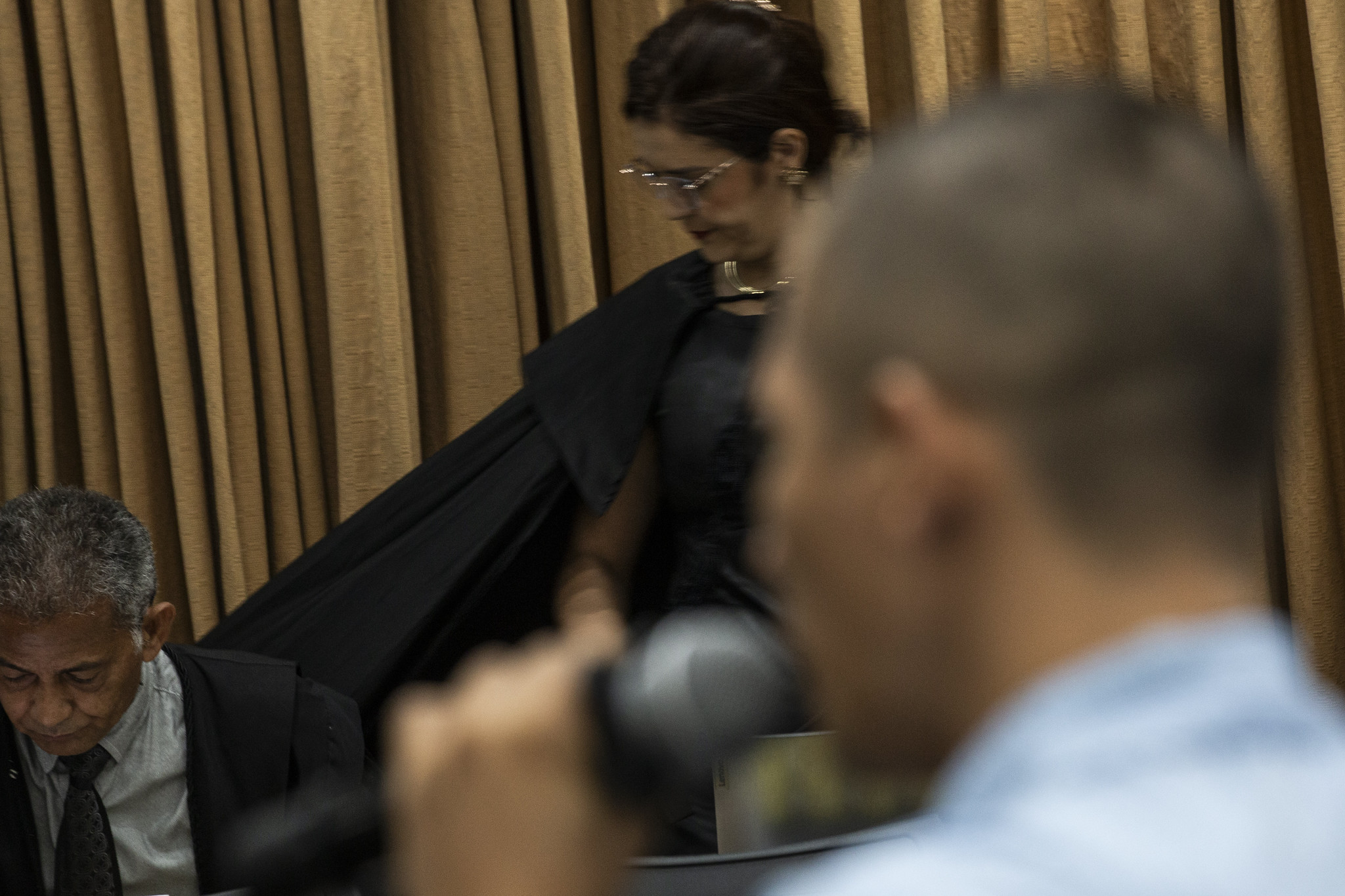 Homem é condenado a mais de 15 anos por matar mulher na frente da filha