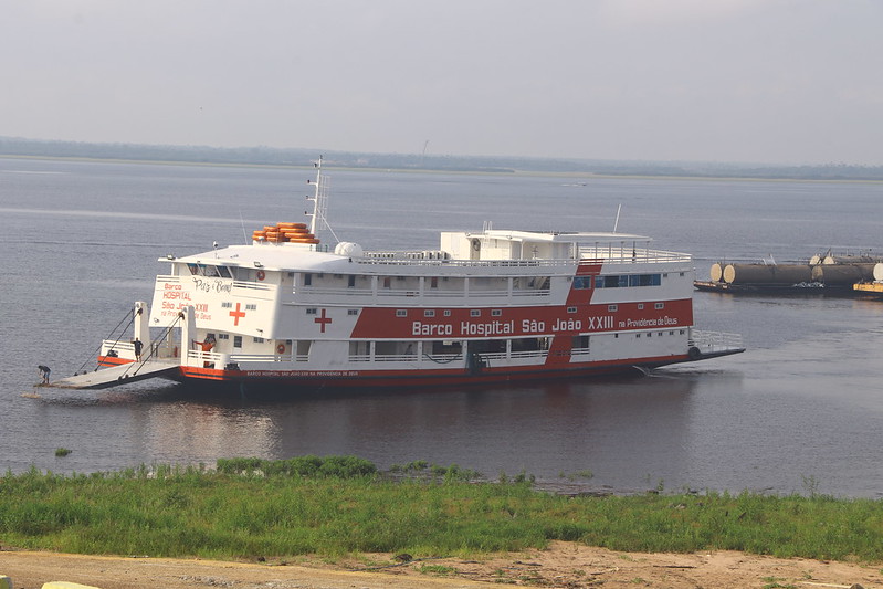 Barco Hospital realiza primeira expedição de saúde em Iranduba