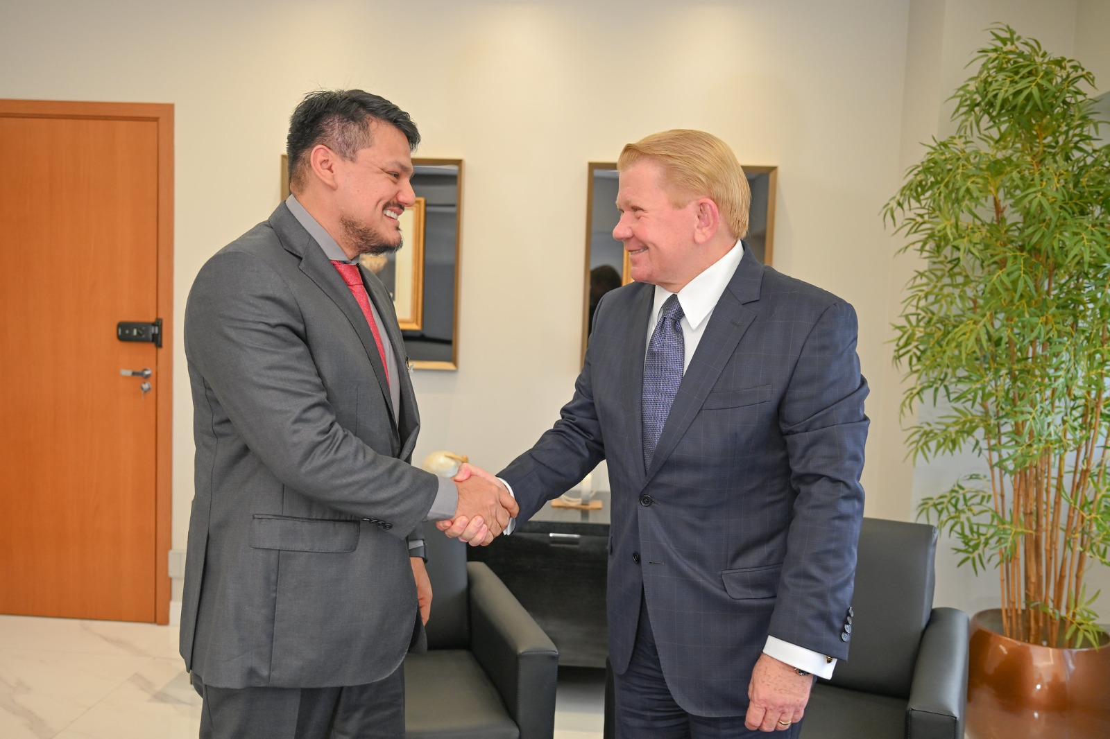 Corregedoria de Justiça e Polícia Civil atuarão na repressão a crimes como golpes praticados pelo WhatsApp