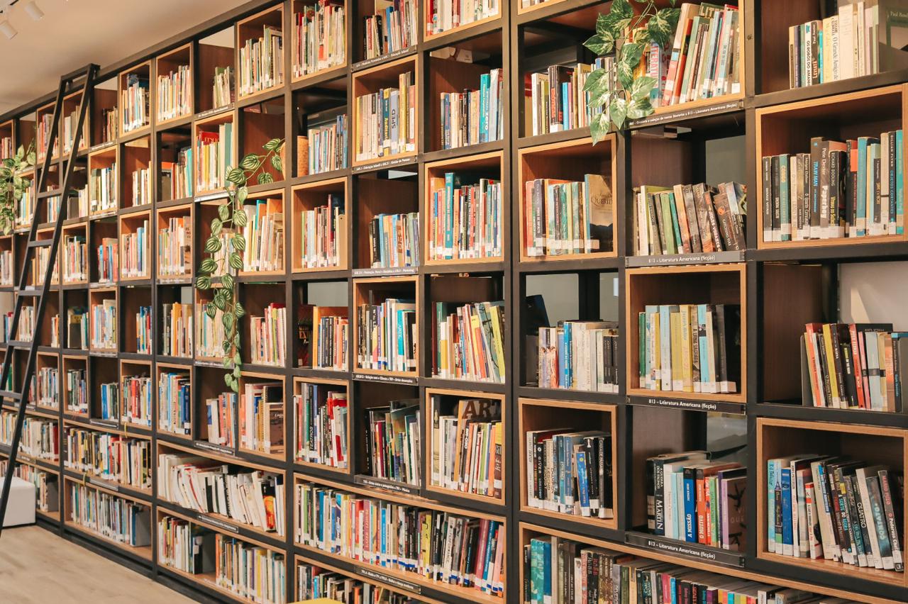 Sesc Amazonas promove semana de doação e troca de livros