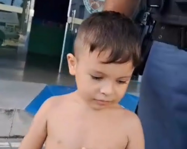 Vídeo: Menino de 4 anos encontrado sozinho em rua de Manaus é devolvido à família