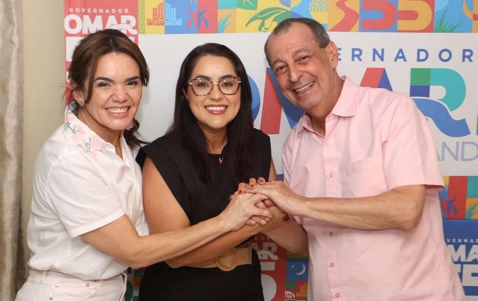 Omar reúne apoio de todos os 62 prefeitos do Amazonas e amplia aliança com deputados