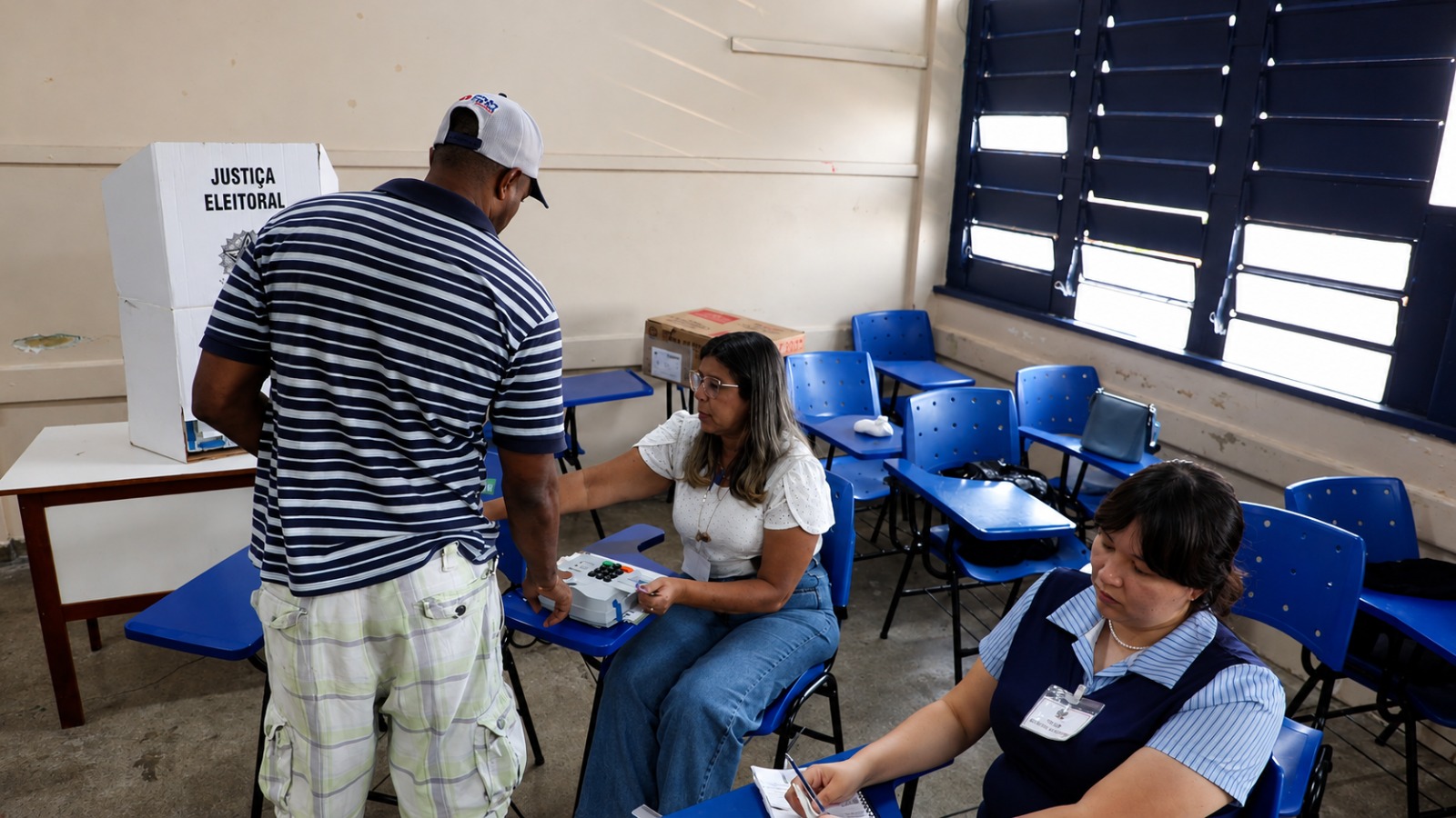 Amazonas registra 973 votos após prorrogação do horário de votação no 2º turno