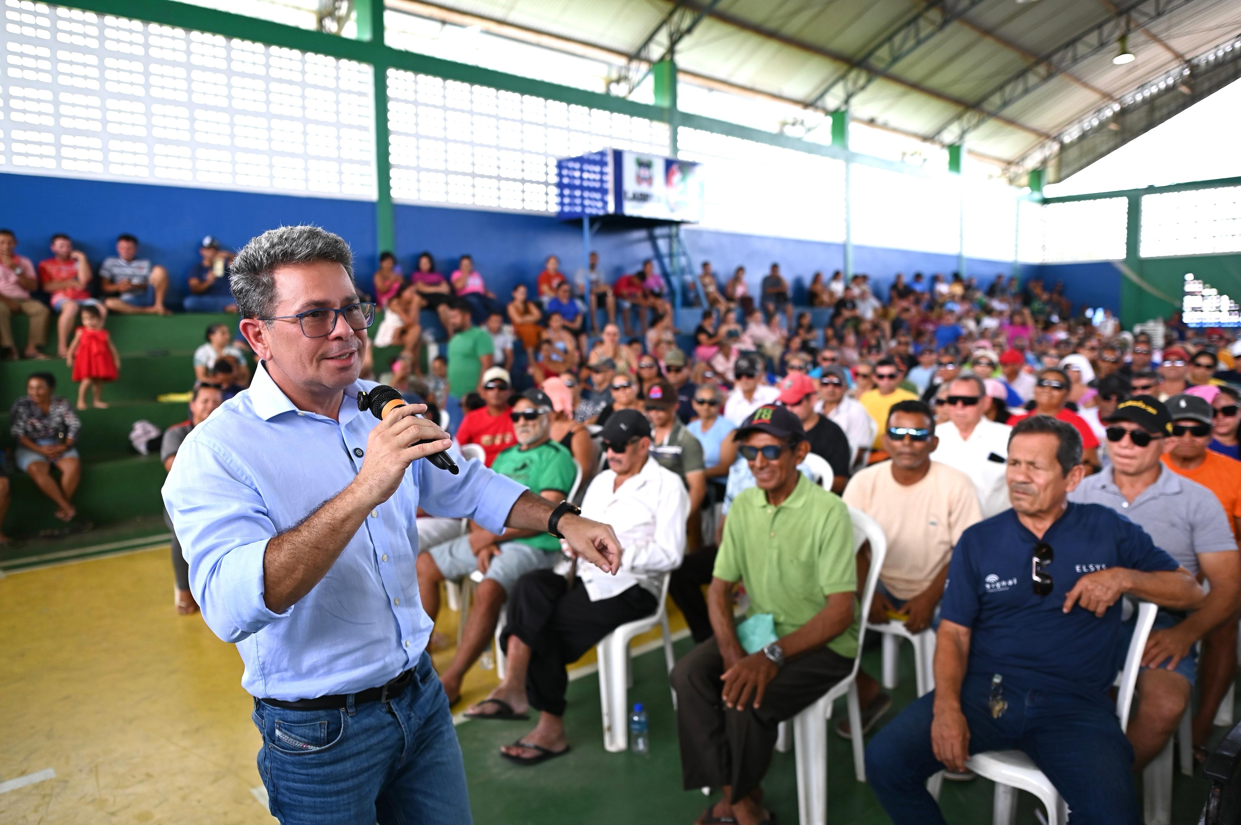 Tadeu de Souza anuncia 6,5 mil cirurgias oftalmológicas realizadas no interior