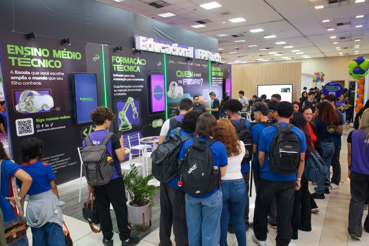 FPFtech conecta estudantes à IA, robótica e realidade virtual na Feira Norte do Estudante