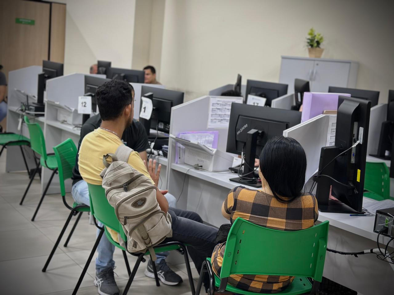 Defensoria Pública alerta consumidores sobre golpes e como evitá-los