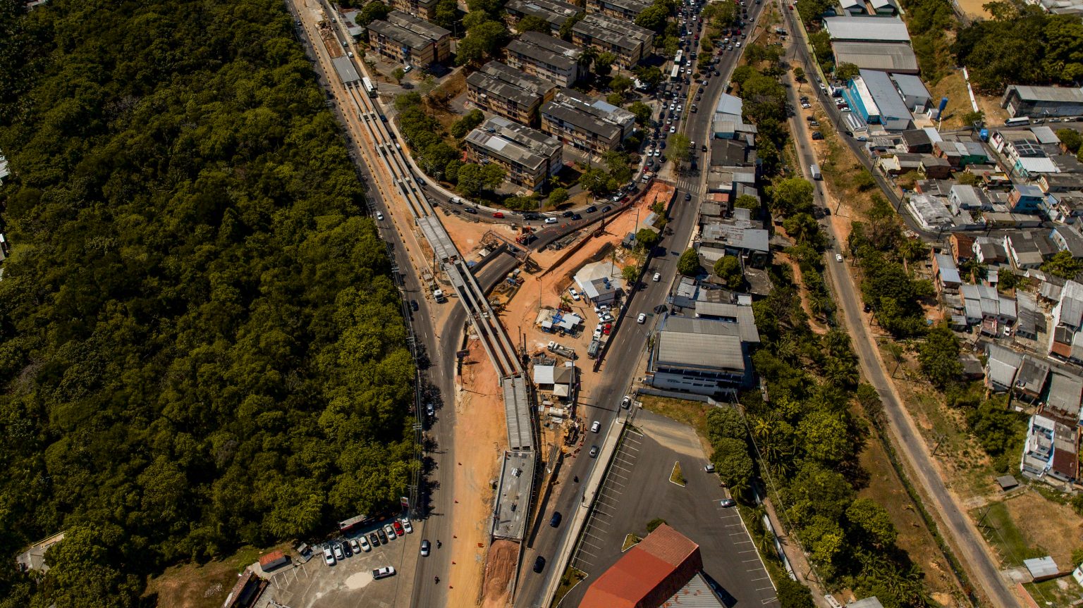 Renato Junior fiscaliza nova fase das obras no complexo viário ‘Passarão’