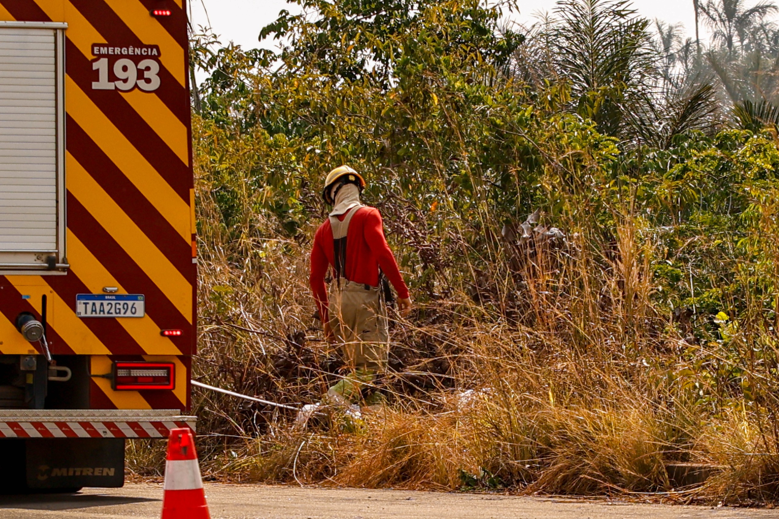 Cidade determina que órgãos estaduais intensifiquem combate aos incêndios no AM