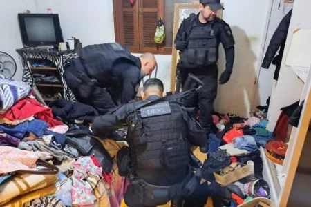 Polícia prende 33 participantes de grupo que aplicava 'golpe dos nudes'