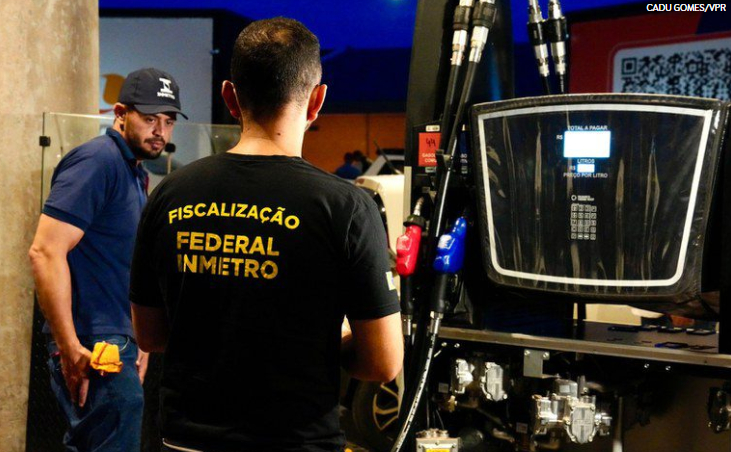 Inmetro registra 362 irregularidades em postos de combustíveis durante operação