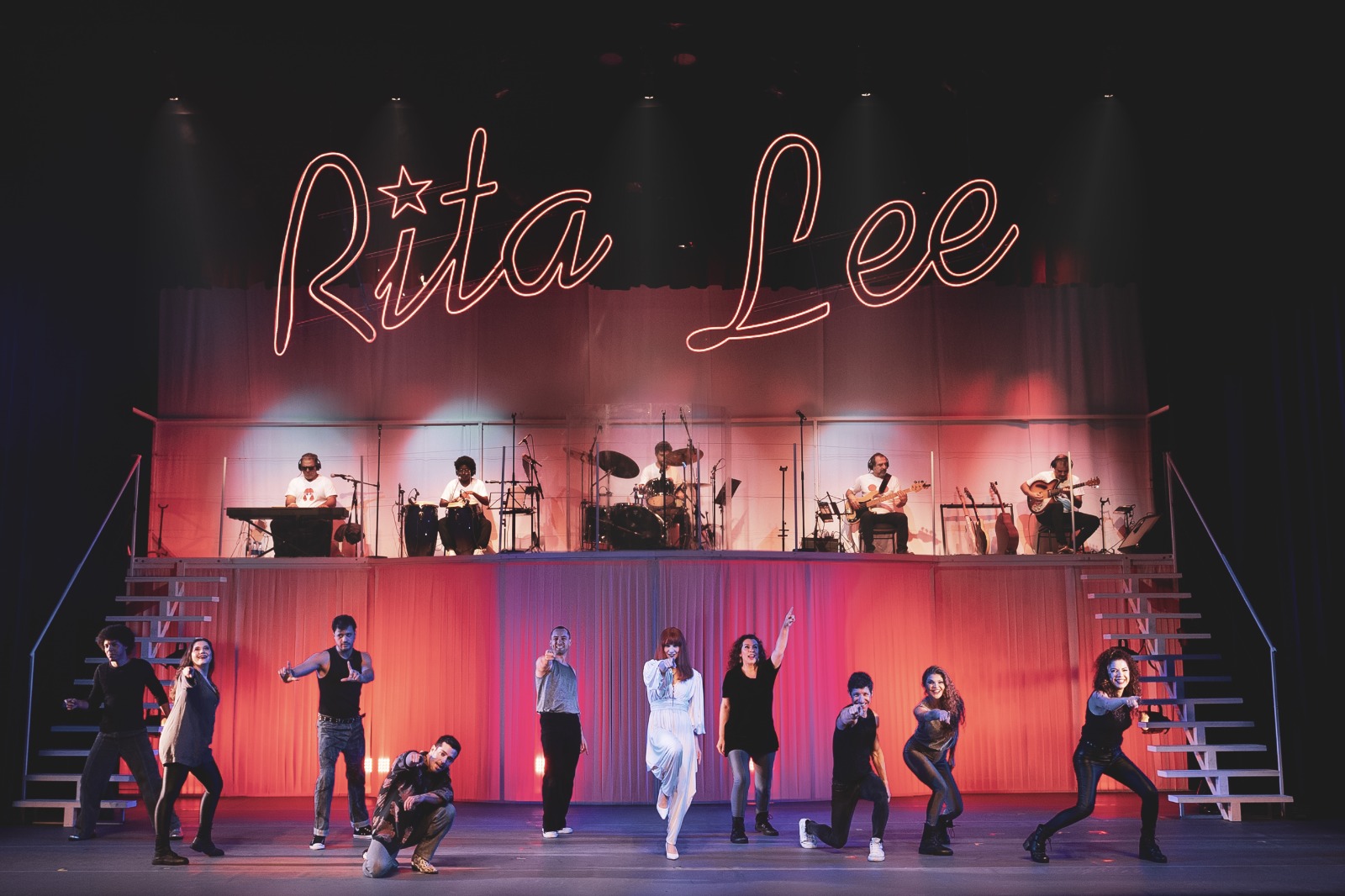 Espetáculo “Rita Lee - Uma Autobiografia”, com Mel Lisboa, abre mostra de teatro