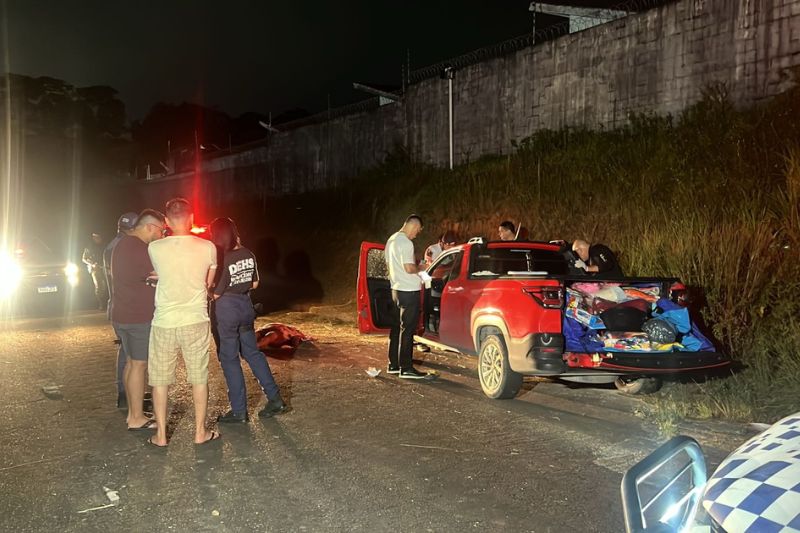 Motorista é assassinado a tiros em rua do bairro Tarumã-Açu